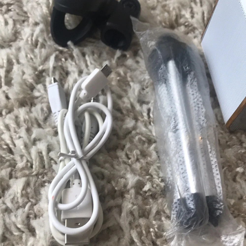 Gold Wireless Karaoke Microphone
